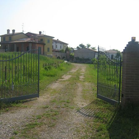 Casa In Campagna _Lori Volta Mantovana Exteriér fotografie
